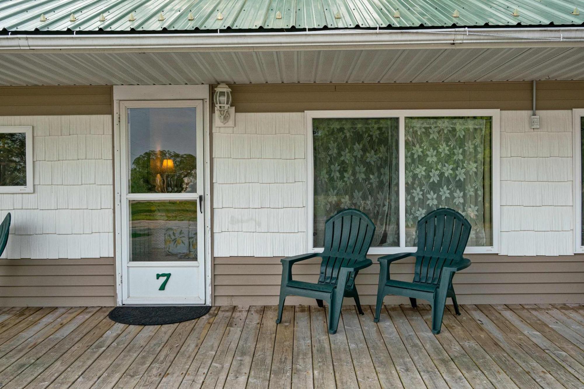 South Arm Retreats East Jordan Exterior foto